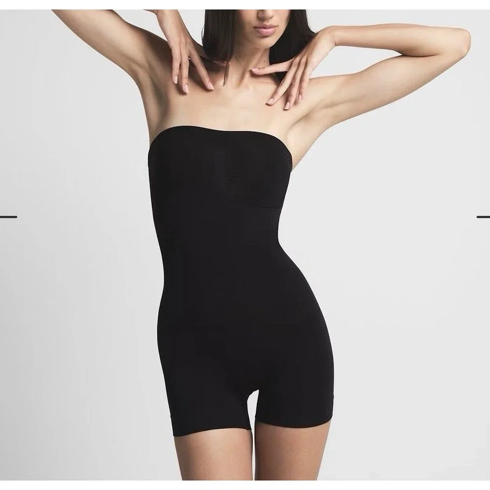 Skims Seamless Sculpt Strapless Shortie Bodysuit In Black (w/brown straps) Sz M